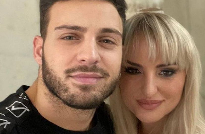 Arisa e Vito Coppola: perché si sono lasciati? Ipotesi corna, ballerino interviene su Lucrezia Lando article-post