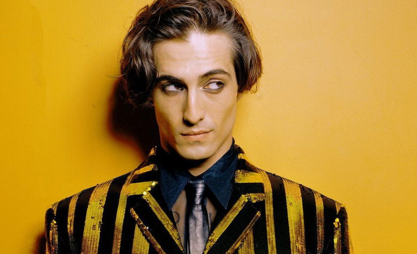Damiano dei Maneskin vittima di un malinteso finisce nella bufera: ecco cosa è successo con una fan article-post