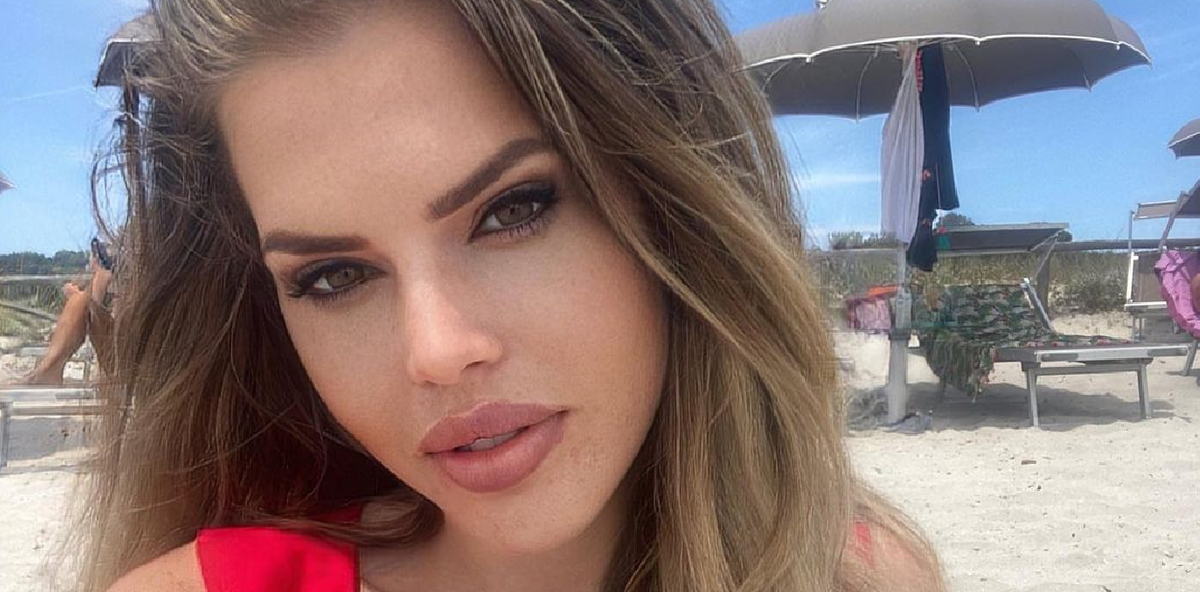Carlotta Dell’Isola: “Ecco perché al Grande Fratello Vip ero ingrassata”, l’ex concorrente svela i suoi problemi di salute – FOTO article-post