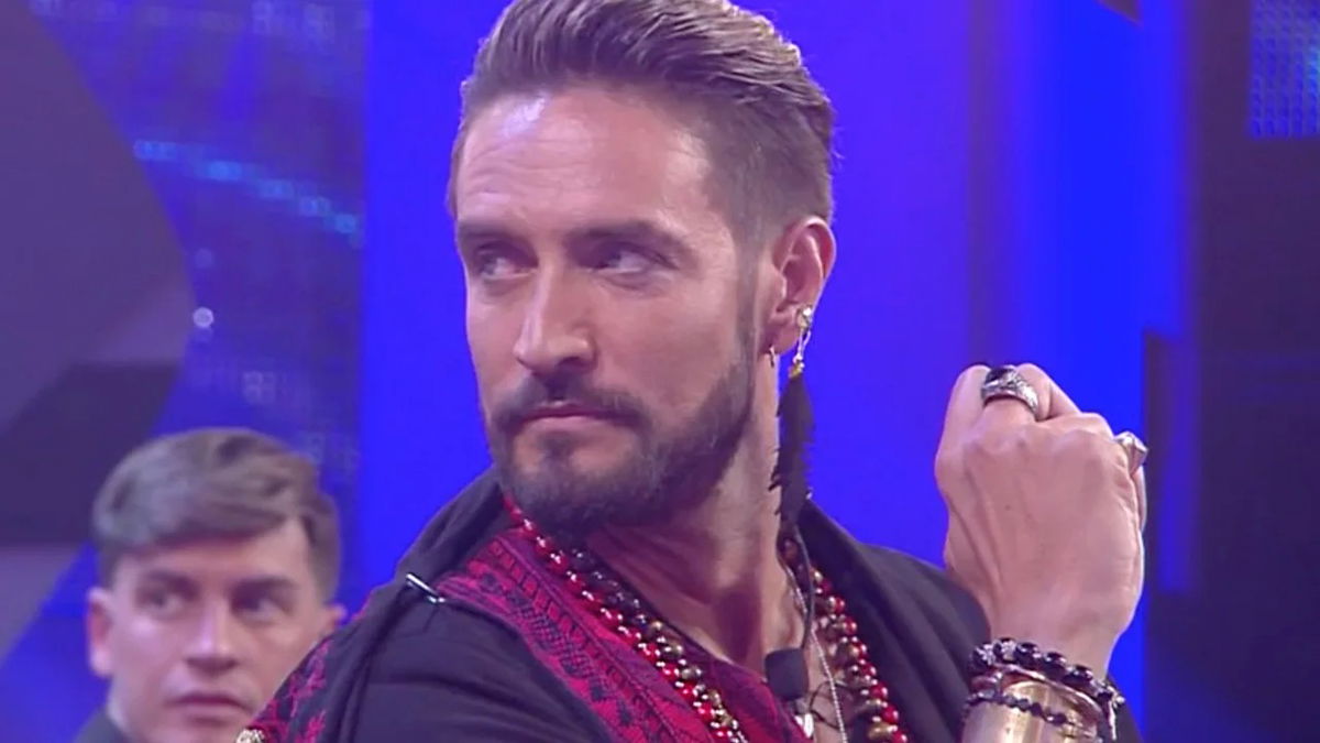 Alex Belli smentisce Tale e Quale e fa “capolino” al GF Vip 7: “Posso tornarci quando voglio…” article-post