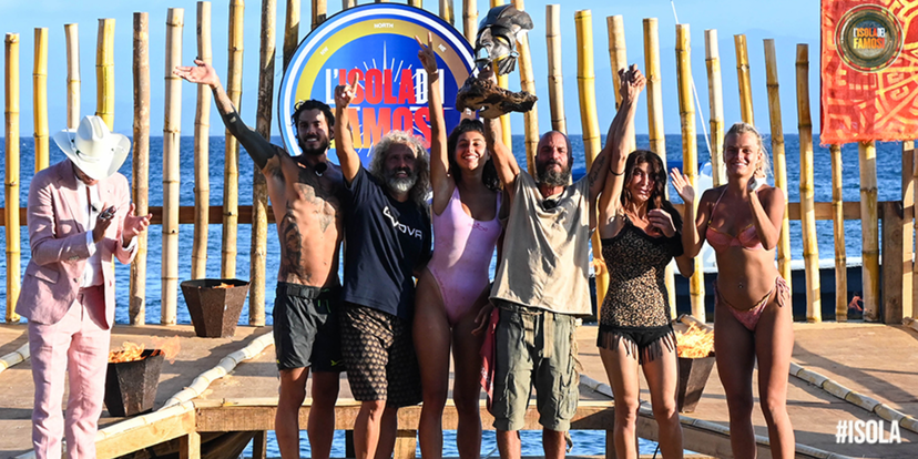 Isola dei Famosi, ex naufraga pronta a tornare con la figlia: “Tra qualche anno, mai dire mai…” article-post