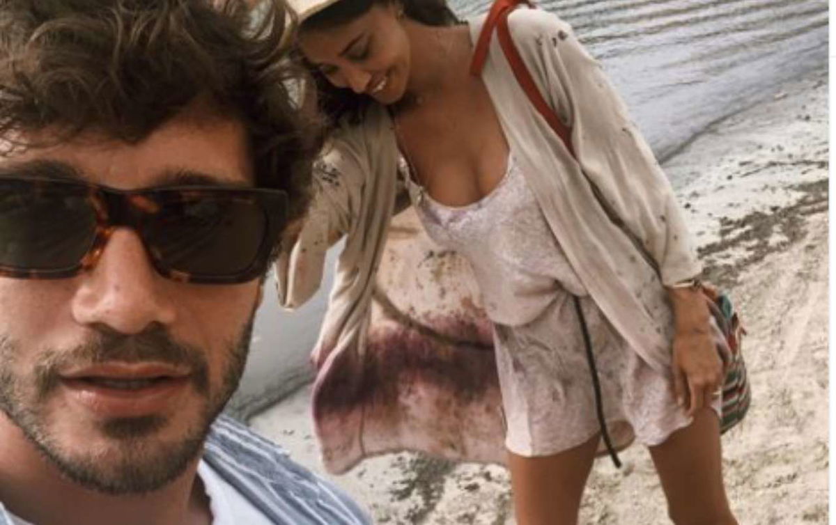 Belen Rodriguez “non sopporta” una collega di Stefano De Martino? Spunta il presunto nome article-post