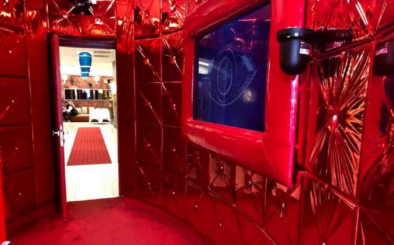 porta rossa grande fratello