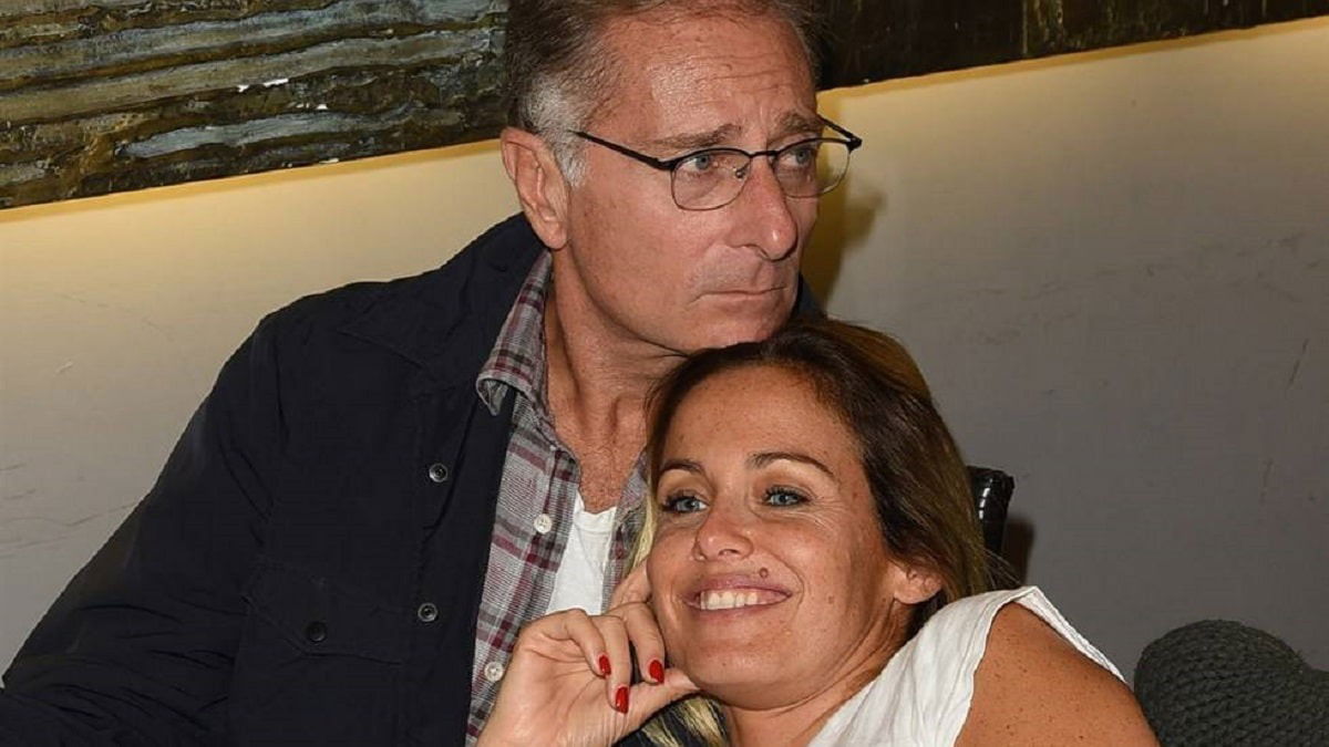 Sonia Bruganelli e Paolo Bonolis in crisi? Un settimanale smentisce ma l’opinionista del GF Vip interviene in maniera particolare article-post