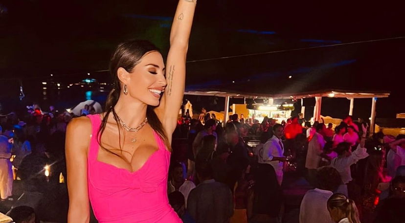Elisabetta Gregoraci è innamorata dell’ex fidanzato di una naufraga dell’Isola dei Famosi? L preview