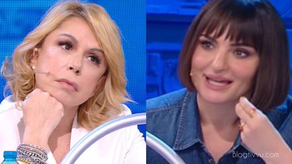 Anna Pettinelli lancia una frecciatina ad Arisa dopo l’addio ad Amici 22? article-post