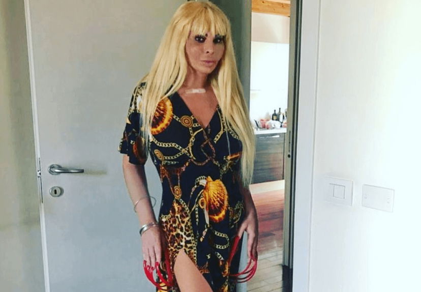 Elenoire Ferruzzi al GF Vip 7, chi è? Icona LGBTQ+: gli attacchi a Barbara d’Urso ed i tormentoni virali preview