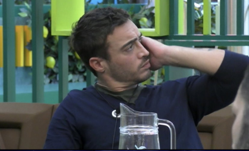 Antonino parla di Santiago al GF Vip: qual è il suo rapporto con il figlio di Belen e Stefano preview