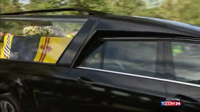 L’ultimo viaggio della Regina Elisabetta prima dei funerali: tutte le tappe, fino alla sepoltura preview