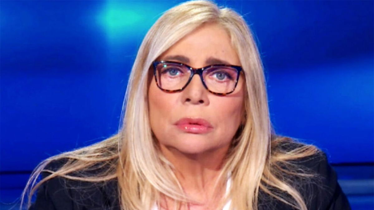 “Ha cercato di uccidermi”: Mara Venier parla per la prima volta del suo ex violento article-post