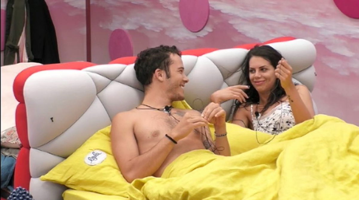 “Edoardo è cotto di Antonella”, un’amica di Donnamaria commenta la coppia del GF Vip article-post