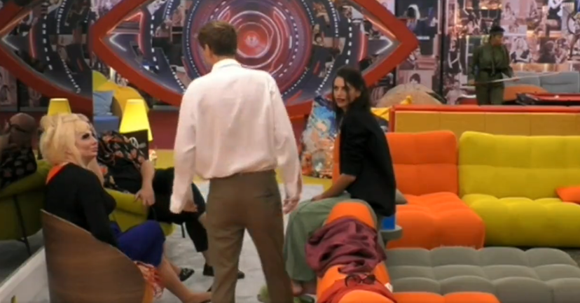 Ciacci “interroga” Alberto: “Sei lesbica?”, l’assurda conversazione al GF Vip (e la Fiordelisi guadagna ancora punti) – VIDEO preview