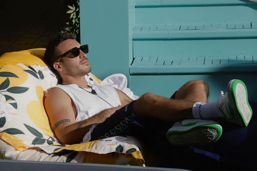 La malattia di Antonino Spinalbese, il dramma di cui non parla al GF Vip: “Ho il pancreas di un anziano” preview