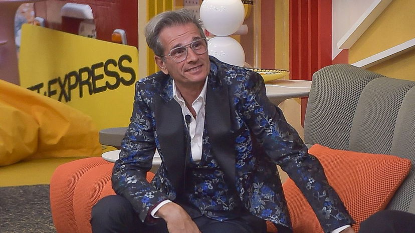 L’ex moglie di Marco Bellavia interviene: “Vergogna!”, poi ringrazia Antonella Fiordelisi preview