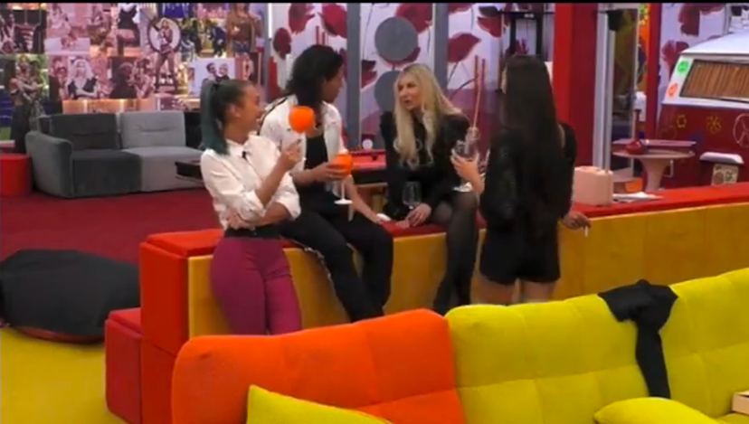 Giaele, Micol e Nikita attratte anche dalle donne: confessione al GF Vip – VIDEO preview