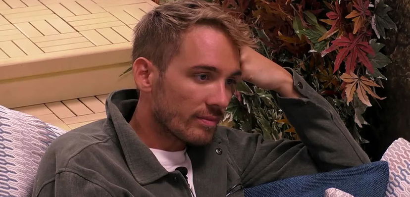 Alberto De Pisis, la lotta contro il tumore e il rapporto con la sua famiglia: il doloroso racconto al GF Vip preview