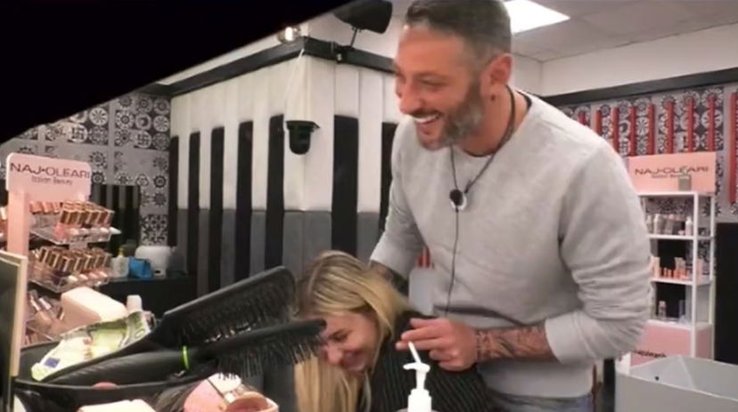 Tavassi in paranoia dopo un “avvertimento” di Micol al GF Vip: “Devo chiarire in confessionale”, cosa è successo preview