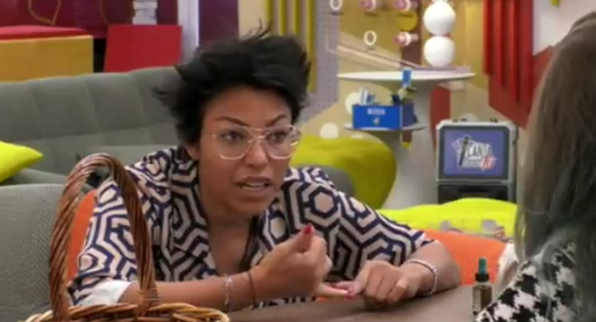 Carolina Marconi abbandona il GF Vip? Attacco agli autori, scatta la censura – VIDEO article-post