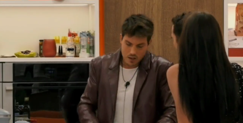 “Ricoverato d’urgenza”, Daniele Dal Moro vuota il sacco al GF Vip: “E’ arrivata l’ambulanza” – VIDEO preview