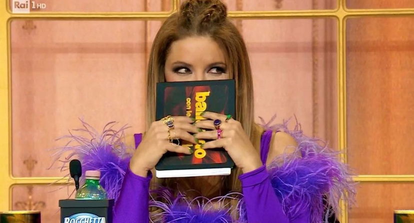 Selvaggia Lucarelli, la sedia ha scricchiolato definitivamente: delusione a Ballando, “neanche le condoglianze” preview