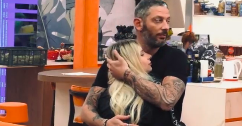 Tavassi vuole di più da Micol: “Non mi cerchi mai!”, la Incorvaia si riavvicina dopo una piccola “crisi” – VIDEO preview