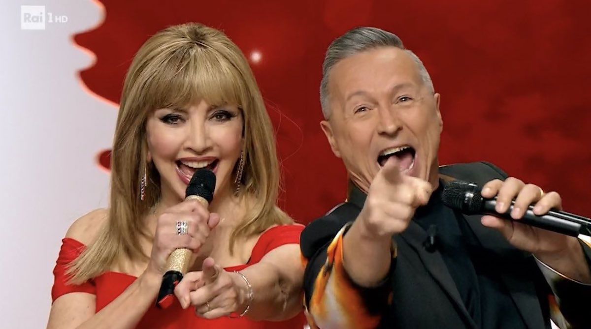 Addio a Ballando con le Stelle, chi lascia lo show: precise accuse, concorrente difende Selvaggia Lucarelli article-post
