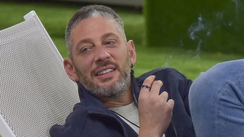 Tavassi ha un segreto (ed ha paura che Giaele lo spifferi): ecco con chi avrebbe avuto un flirt dopo l’Isola dei Famosi – VIDEO preview