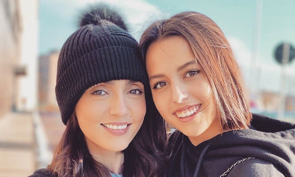 Jolanda, la “figlia brutta” di Ambra e Francesco Renga: a 18 anni conosce la vera bellezza, affondo agli hater article-post