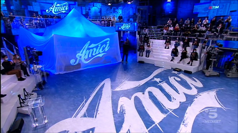 Amici di Maria: “Molestata più di 30 volte”, le dichiarazioni shock di un ex amatissimo volto del talent show preview