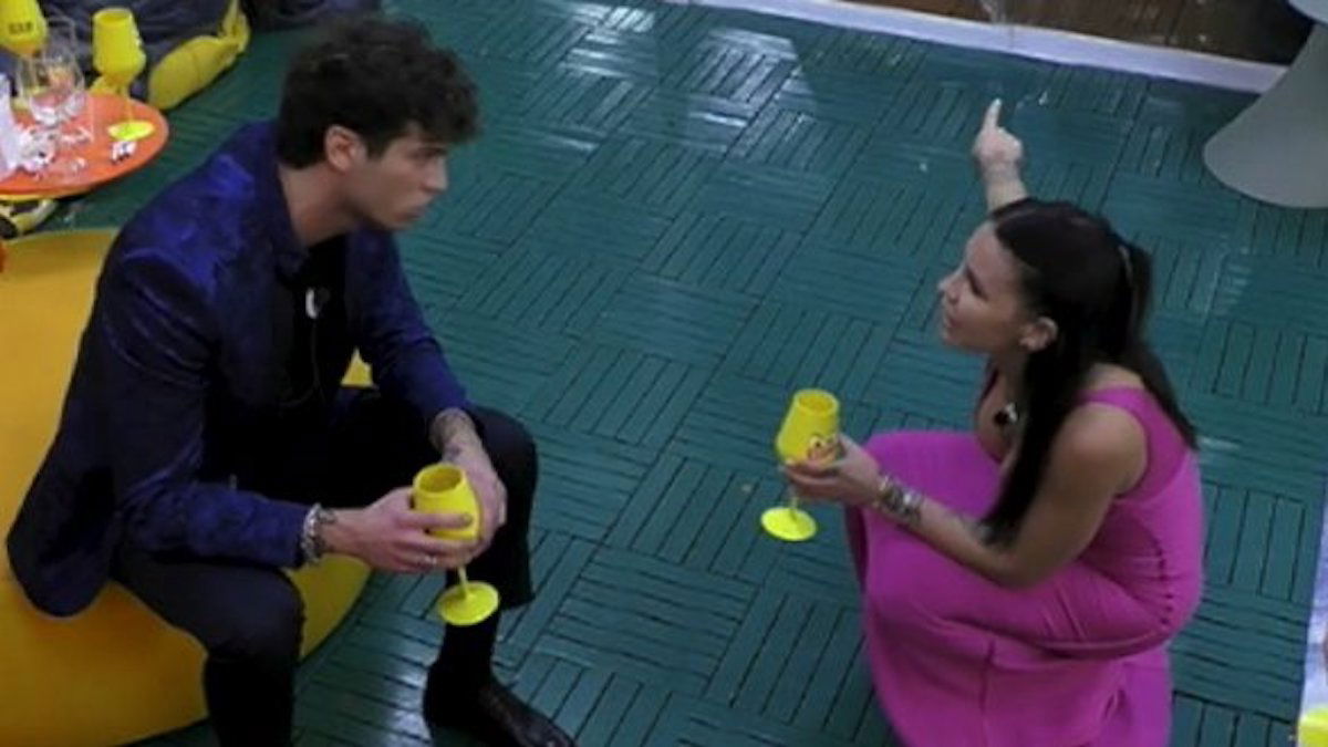 Il codice Snap usato da Andrea al GF Vip per sbugiardare Nicole Murgia: cos’è e come funziona – VIDEO article-post