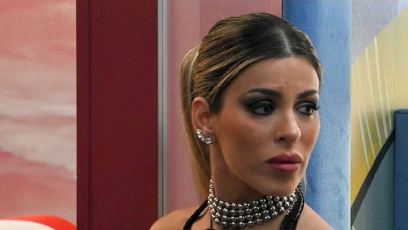 “Puzza”: ex del GF Vip non esclude confronto con Oriana e lancia una frecciatina a Dayane Mello preview