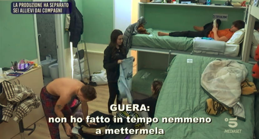 Amici 22, Capodanno gate: “noce moscata” ed altre teorie, le anticipazioni shock del 15 gennaio preview