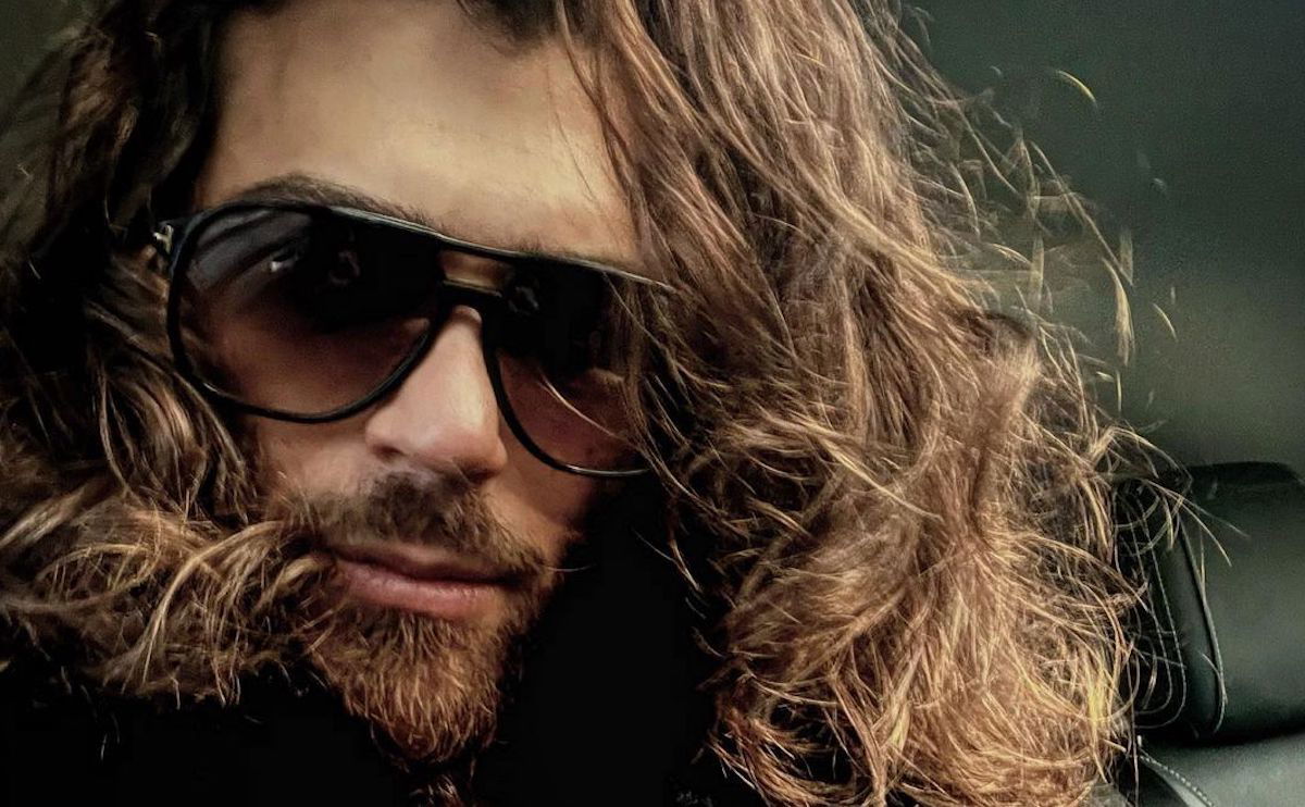 Can Yaman, ex fidanzate famose e news televisive: “inviato all’Isola dei Famosi” article-post