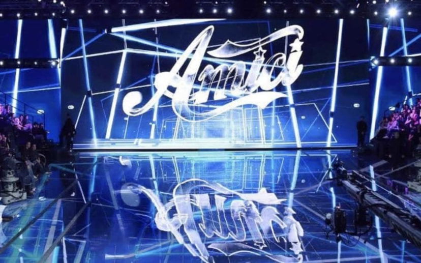 Amici 22, anticipazioni Serale: due clamorosi ritorni tra i giudici? L’indiscrezione farà impazzire i fan del talent preview