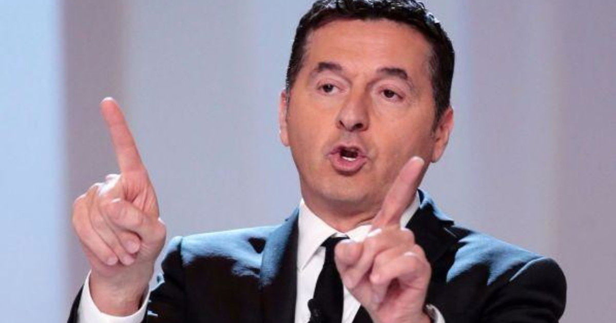 Le Iene, “Urla e porte sbattute”: cosa ci sarebbe dietro la presunta lite tra Teo Mammucari e Davide Parenti article-post