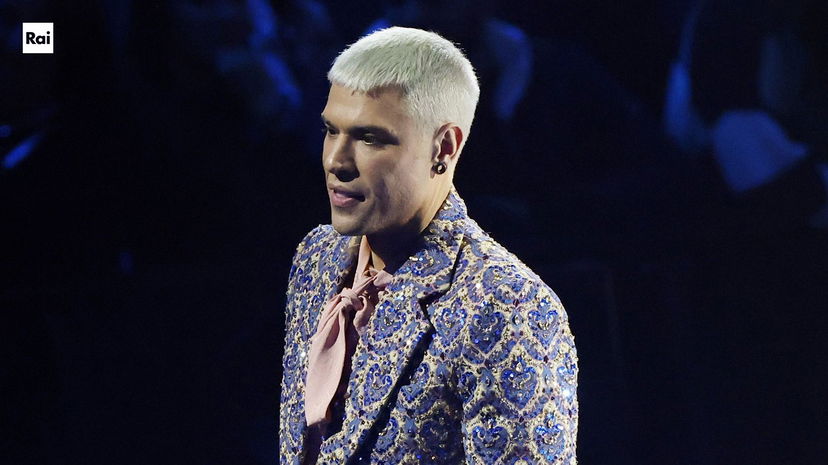 Fedez sulla malattia: com’è cambiata la sua vita dopo il tumore e come sta oggi preview