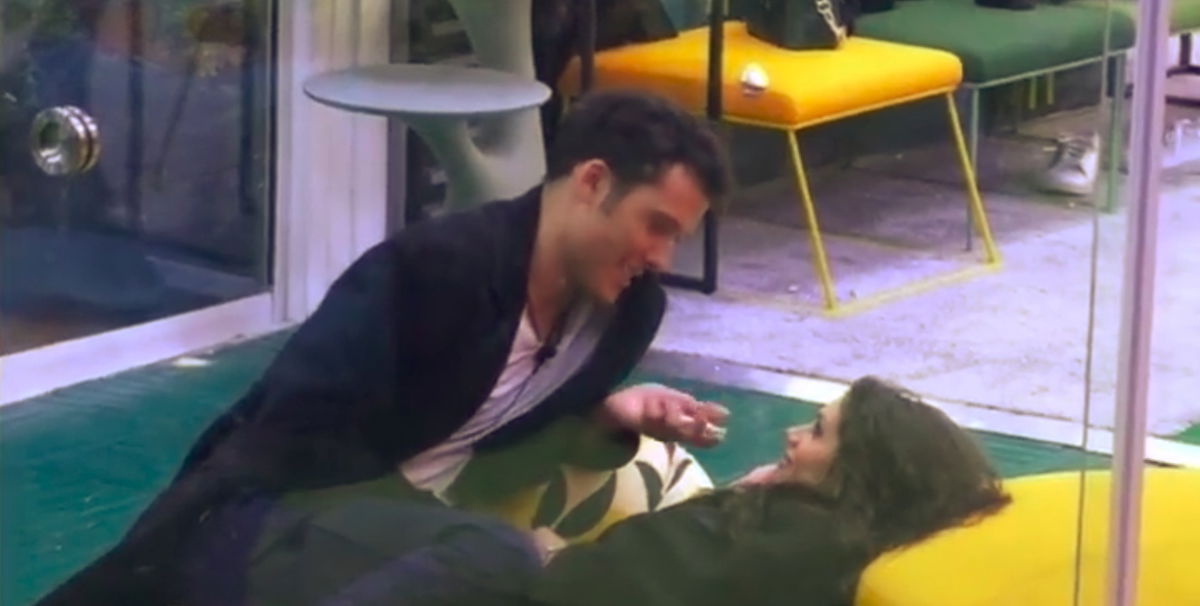 Ex vippona smonta i Donnalisi al GF Vip: “Il loro gioco ha stancato!” article-post