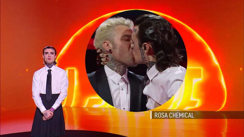 Fedez ha tradito Chiara Ferragni sul palco di Sanremo 2023? Rosa Chemical interviene: “Follia!” preview