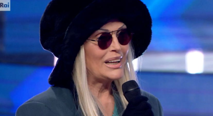 Perché Anna Oxa ha fatto causa alla Rai? L’infortunio a Ballando con le Stelle e la “lista nera” preview