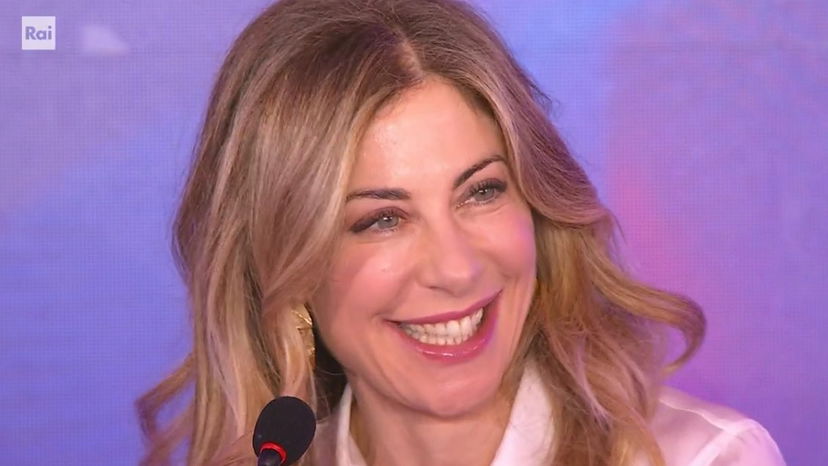 Monologo di Francesca Fagnani a Sanremo 2023 e look: cosa aspettarci dalla “Belva” preview