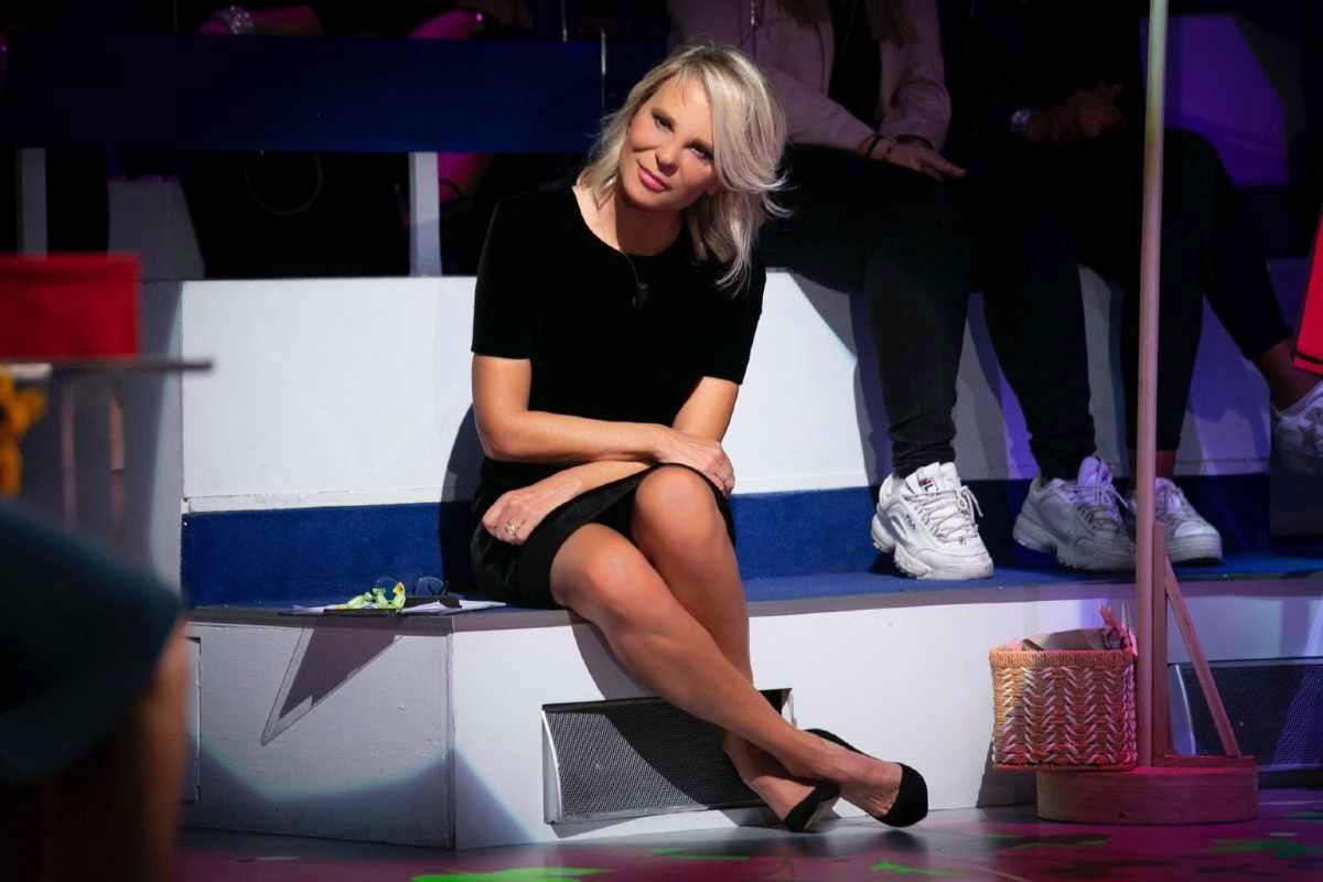 C’è posta per te, la prima puntata dopo la morte di Costanzo e il messaggio di Maria De Filippi article-post