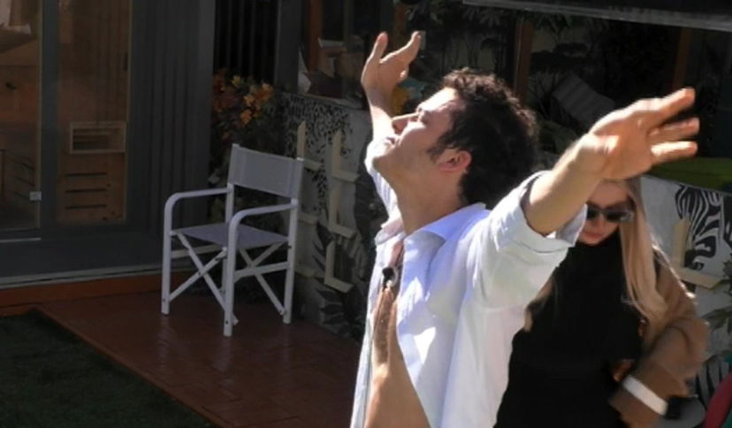 “Donnamaria ha bestemmiato due volte”, il retroscena dell’ex vippone: “A lui è stato perdonato tutto” preview