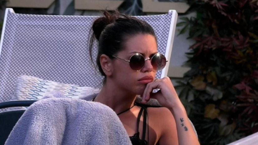 Nuova lite tra Antonella e Micol, Tavassi è certo: “Ci fa sbroccare per farci eliminare” preview