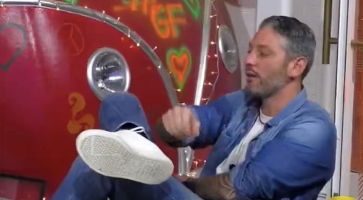 Chi vince il Grande Fratello Vip? Il pronostico di Tavassi: “Io scommetto su di te!” – VIDEO article-post