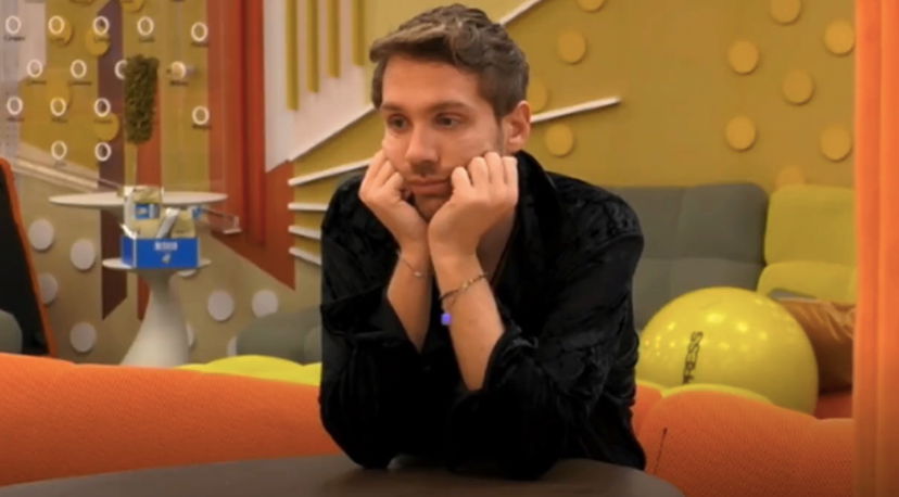 Ecco perché Alberto De Pisis non riceve sorprese al Grande Fratello Vip: il motivo preview