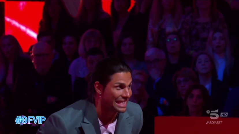 La reazione dei Vipponi all’eliminazione di Onestini: Micol, Oriana e Alberto, i loro commenti nella notte preview