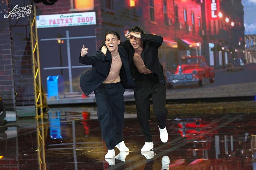 Chi può vincere Amici 22: parla ex professionista, pagelle e voti del serale preview