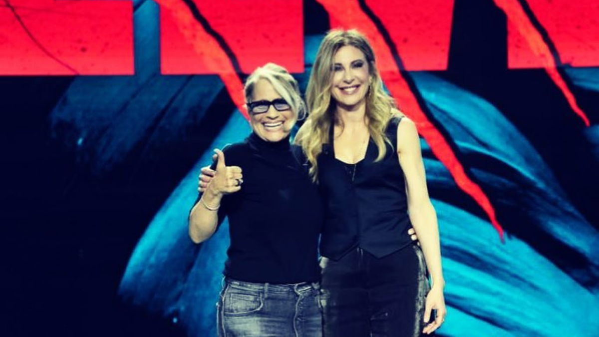 Colpo di scena a Belve, ufficiale giudiziario per Heather Parisi e Lucio Presta esulta: “Pensavi di farla franca!” article-post