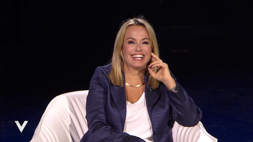 Sonia Bruganelli, come ha reagito al gossip sulla crisi con Paolo Bonolis: la replica preview