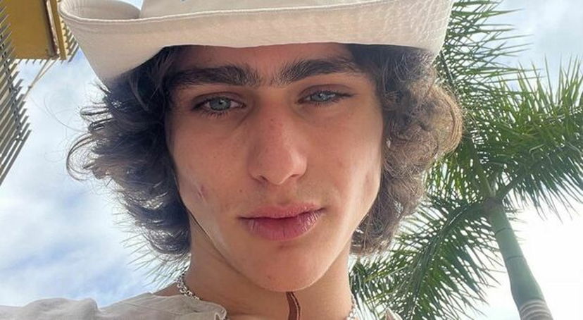 Achille Costacurta denunciato dopo Pechino Express: pochi giorni fa aveva offeso Fedez preview